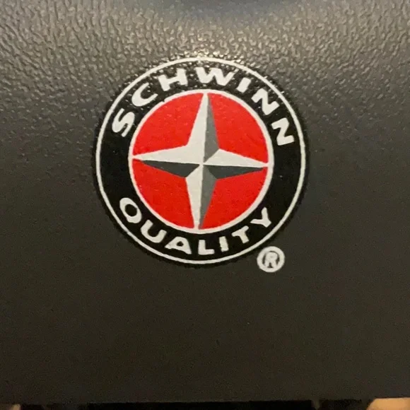 Schwinn bike seat new with tags - Picture 3 of 4